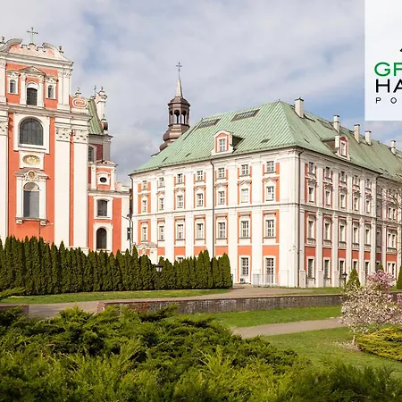 And Blue Haven Poznań