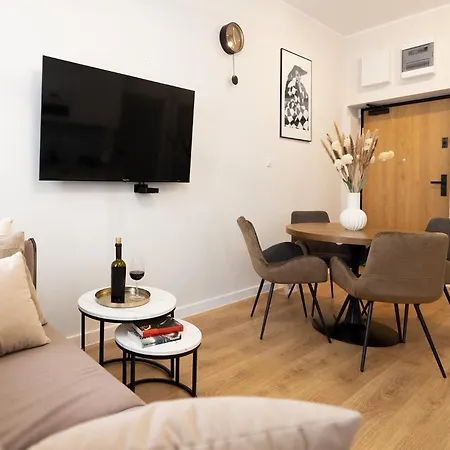 And Blue Haven Апартаменти *